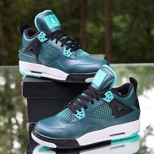Air Jordan 4 Retro Teal 2014 Size 6Y